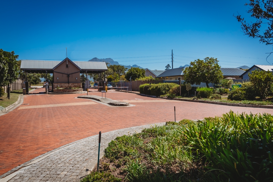 3 Bedroom Property for Sale in Kraaibosch Country Estate Western Cape